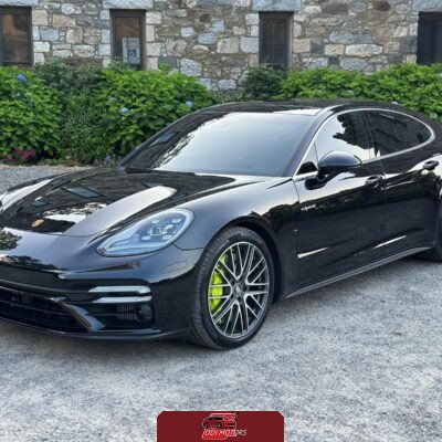 2023 Porsche Panamera Turbo S E-Hybrid – NO RESERVE !